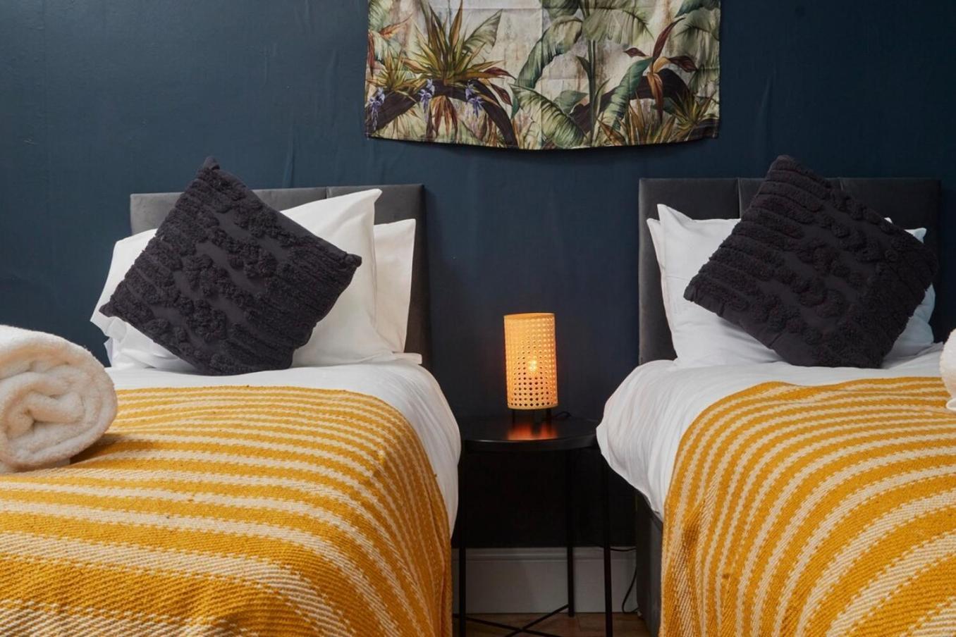 Cosy, Stylish, Leafy And Homely Sheffield Exteriör bild