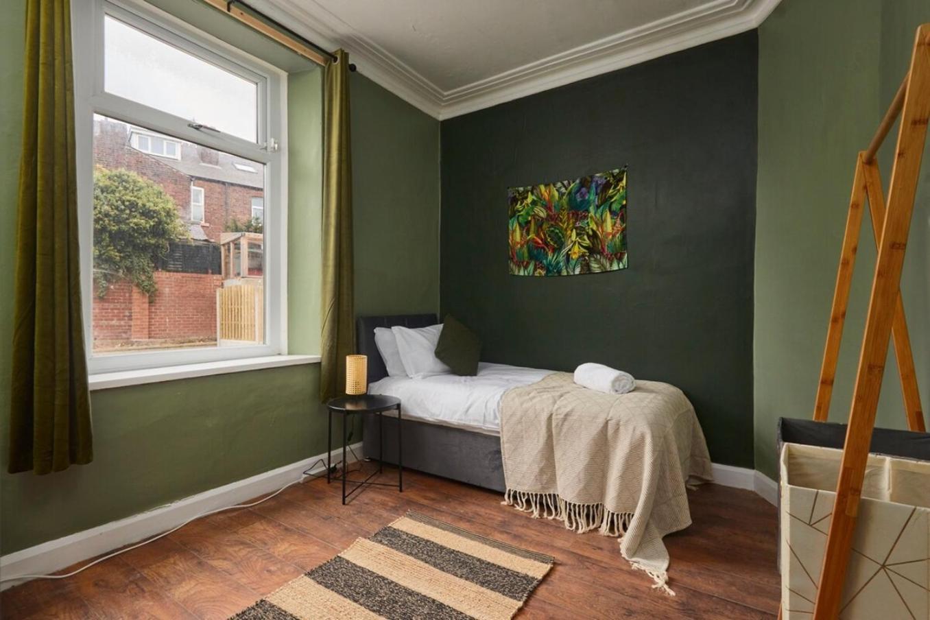 Cosy, Stylish, Leafy And Homely Sheffield Exteriör bild